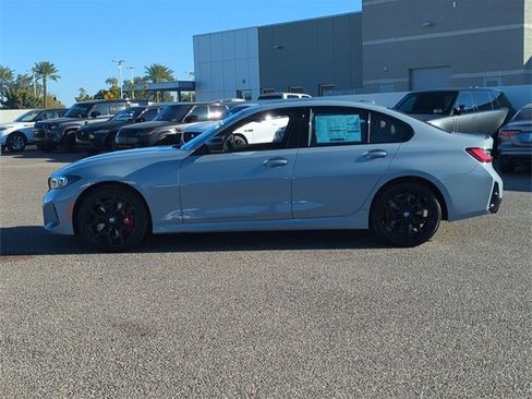 New 2026 BMW 330i Sedan w/ M Sport Package image 9