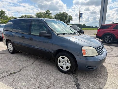 Used 2006 Ford Freestar SE FWD image 6