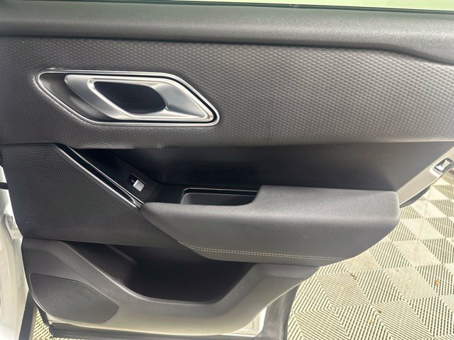 Used 2023 Land Rover Range Rover Velar S AWD/4WD image 23