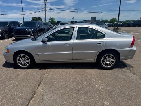 Used 2006 Volvo S60 2.5T AWD/4WD image 8