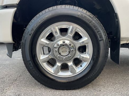 Used 2013 Ford F350 Platinum image 38