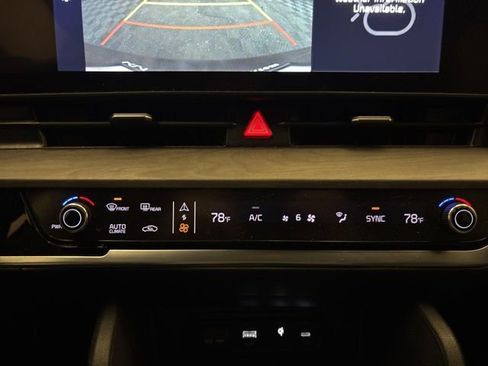 Certified 2023 Kia Sportage X-Line w/ X-Line Premium Package image 18