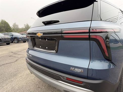 Used 2026 Chevrolet Traverse LT AWD/4WD image 20