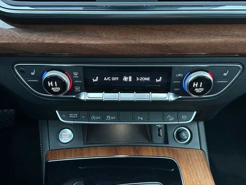 Used 2021 Audi Q5 2.0T Premium Plus w/ Premium Plus Package image 28