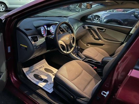 Used 2016 Hyundai Elantra SE FWD image 10