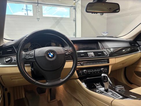 Used 2014 BMW 528i xDrive Sedan AWD/4WD image 22