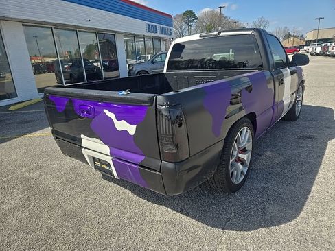 Used 2000 Chevrolet Silverado 1500 LS image 4