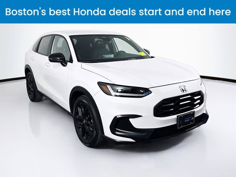 Used 2023 Honda HR-V Sport image 1