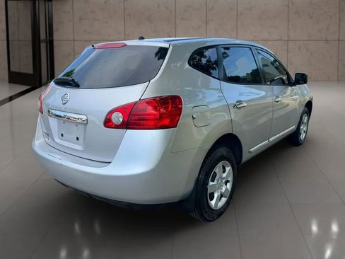 Used 2015 Nissan Rogue S FWD image 6