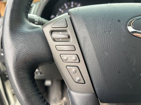 Used 2012 INFINITI QX56 Base w/ Theater Pkg image 21