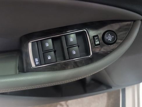 Used 2014 Chevrolet Impala LTZ image 8