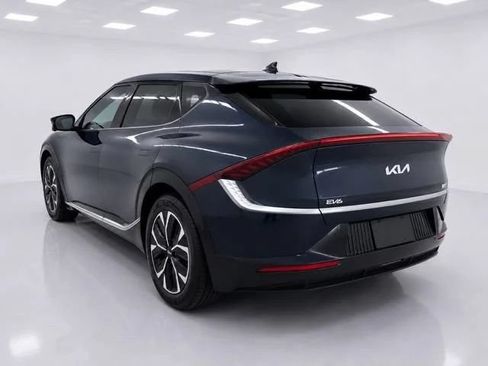 Used 2023 Kia EV6 Wind w/ Wind Technology Package AWD/4WD image 11