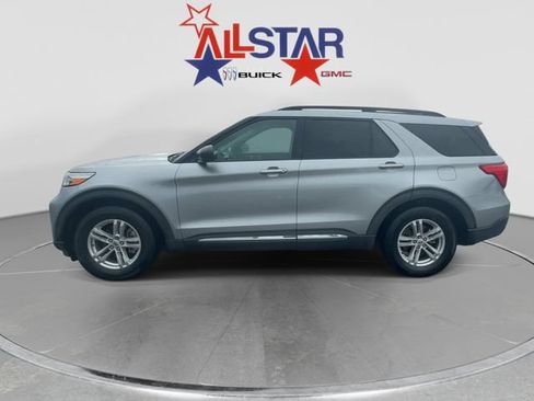 Used 2022 Ford Explorer XLT w/ Class IV Trailer Tow Package RWD image 4