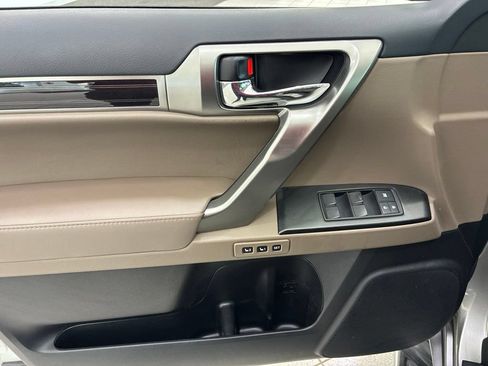Certified 2023 Lexus GX 460 Luxury w/ Sport Design Package AWD/4WD image 18