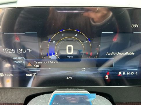 New 2026 Chevrolet Traverse RS w/ LPO, Floor Liner Package AWD/4WD image 23