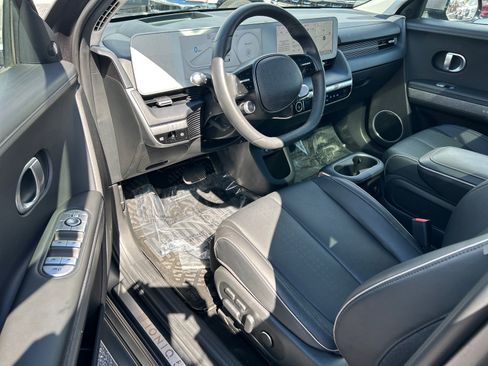 Used 2022 Hyundai Ioniq 5 Limited image 8