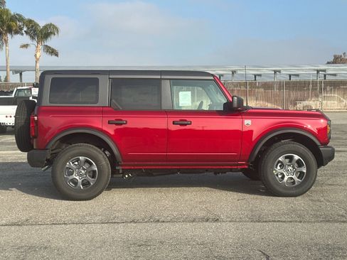 New 2025 Ford Bronco Big Bend image 3