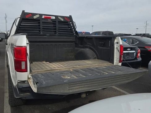 Used 2019 Ford F150 Platinum w/ Trailer Tow Package AWD/4WD image 8