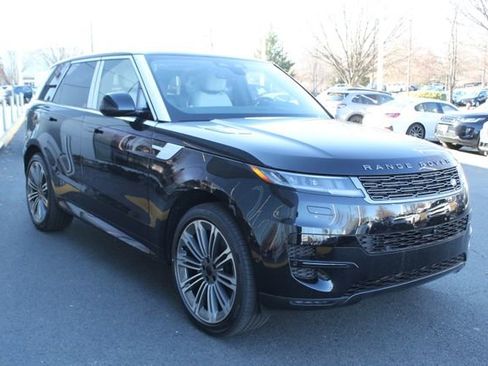 New 2026 Land Rover Range Rover Sport SE image 9