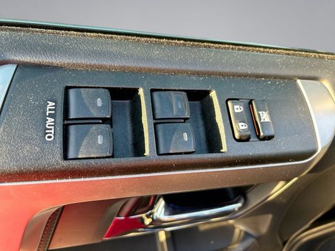 Used 2024 Toyota 4Runner Limited AWD/4WD image 14