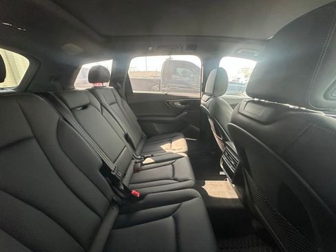 Certified 2025 Audi Q7 3.0T Premium Plus w/ Premium Plus Package image 5