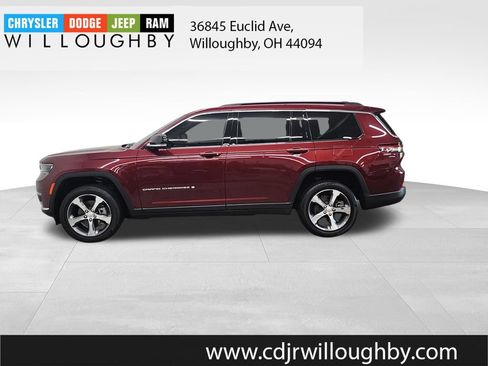 Used 2024 Jeep Grand Cherokee L Limited AWD/4WD image 5