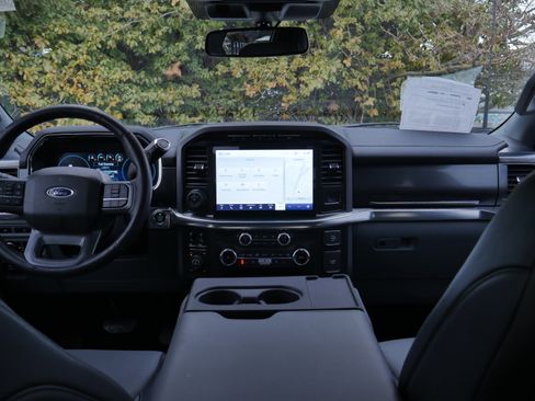 Certified 2022 Ford F150 Lariat w/ Trailer Tow Package image 9