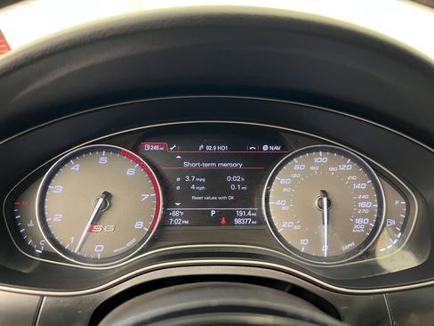 Used 2013 Audi S6 Prestige image 20
