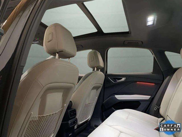 Used 2024 Audi Q4 e-tron Premium Plus w/ Premium Plus AWD/4WD image 28
