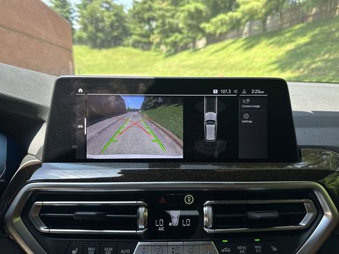 Used 2024 BMW X3 xDrive30i w/ Convenience Package image 22