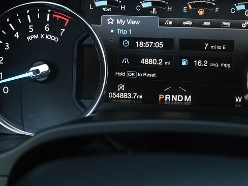 Used 2019 Ford Expedition Max Platinum image 32