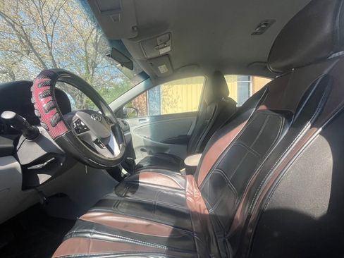 Used 2014 Hyundai Accent GLS w/ Option Group 2 image 5