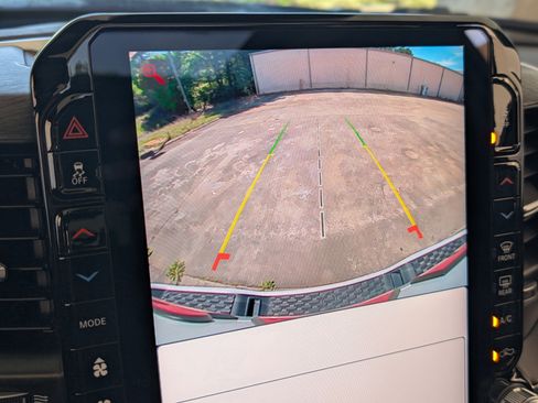 Used 2025 RAM 1500 Laramie w/ Night Edition image 28