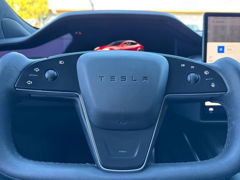 Used 2022 Tesla Model S Plaid image 21