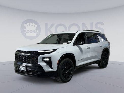 New 2026 Chevrolet Traverse RS w/ LPO, Floor Liner Package FWD image 1