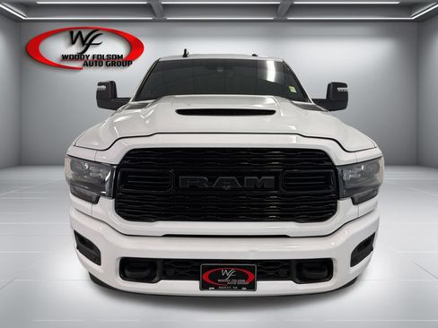 Used 2024 RAM 2500 Limited AWD/4WD image 2