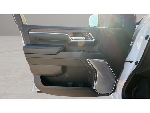Used 2024 Chevrolet Silverado 3500 High Country AWD/4WD image 26