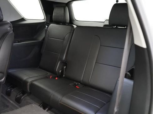 Used 2020 Chevrolet Traverse RS AWD/4WD image 58