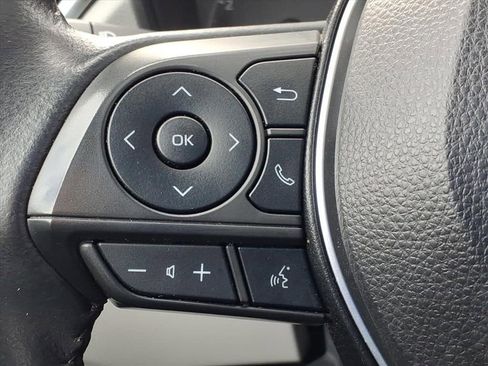 Used 2024 Toyota Corolla Cross LE FWD image 30