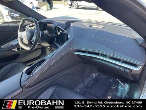 Used 2023 Chevrolet Corvette Stingray Coupe w/ Z51 Performance Package image 12