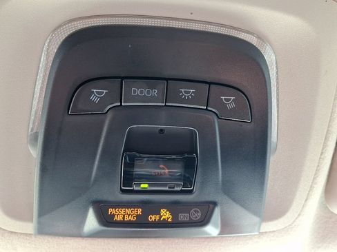 Used 2024 Toyota Corolla LE FWD image 26