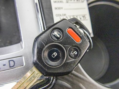 Used 2017 Subaru Outback 2.5i Premium image 29