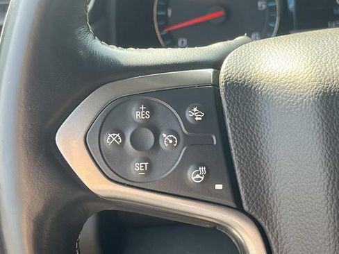Used 2019 Chevrolet Suburban LT AWD/4WD image 43