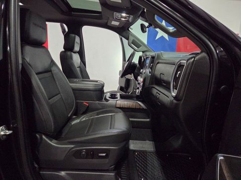 Used 2021 GMC Sierra 2500 Denali w/ Denali Black Diamond Edition image 8