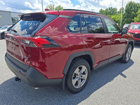 Used 2024 Toyota RAV4 XLE w/ Convenience Package AWD/4WD image 4