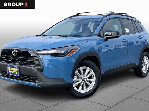 New 2026 Toyota Corolla Cross LE image 1
