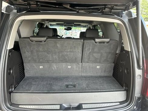 Used 2018 Chevrolet Tahoe LT AWD/4WD image 17