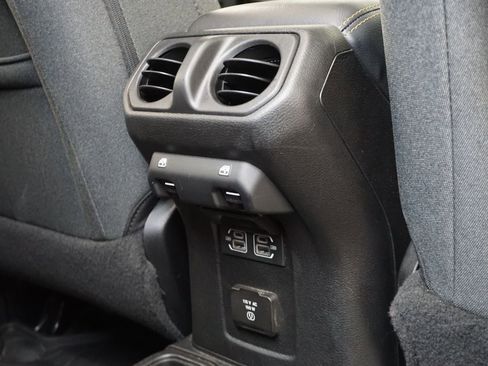 Used 2024 Jeep Wrangler Sahara w/ Safety Group image 13