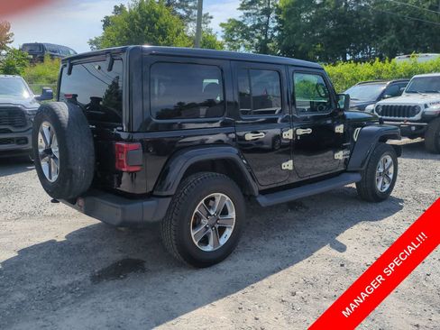 Certified 2019 Jeep Wrangler Unlimited Sahara AWD/4WD image 16