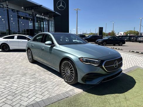 New 2026 Mercedes-Benz E 450 4MATIC Sedan image 7